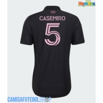 Camisa de time de futebol Inter Miami Casemiro #5 Replicas 2º Equipamento 2026-27 Manga Curta